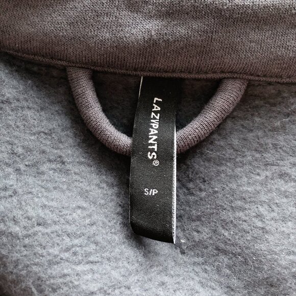 Lazypants LIKE NEW steel blue shacket small oversized sweater shacket - Picture 14 of 15